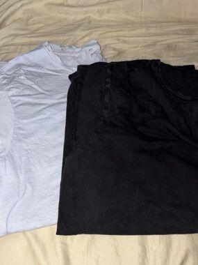 Chelsea DeBoer- 2- Classic Short Sleeve Distressed Tees - Black and Powder Blue